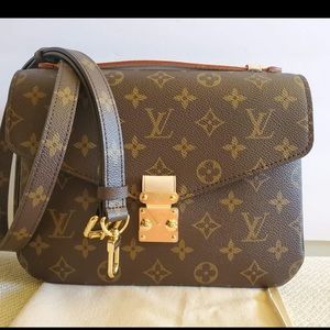 Louis Vuitton Pochette Métis